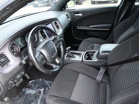 Used 2023 Dodge Charger SXT image 10