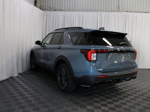 New 2026 Ford Explorer ST-Line w/ ST-Line Street Pack image 22