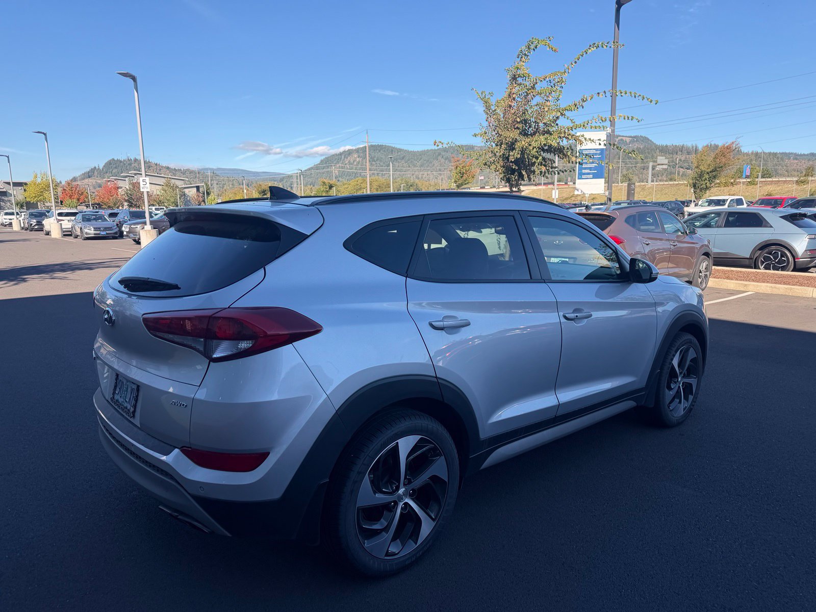 Used 2018 Hyundai Tucson Value w/ Cargo Package AWD/4WD image 5