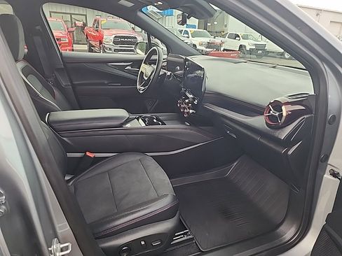 Used 2024 Chevrolet Blazer EV RS image 14