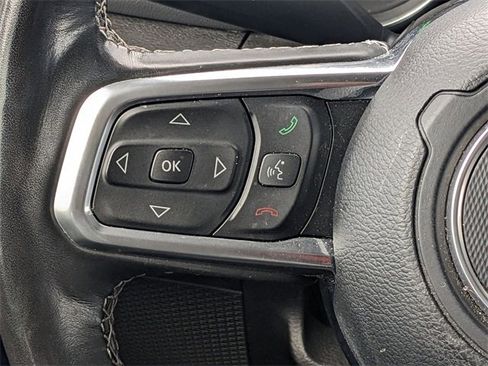 Used 2023 Jeep Wrangler Unlimited Sahara w/ Cold Weather Group image 17