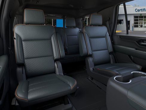 New 2026 GMC Yukon AT4 image 17