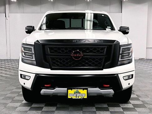 Used 2024 Nissan Titan PRO-4X w/ Pro-4x Convenience Package image 3
