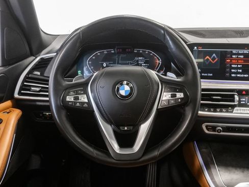 Used 2022 BMW X5 xDrive40i AWD/4WD image 14