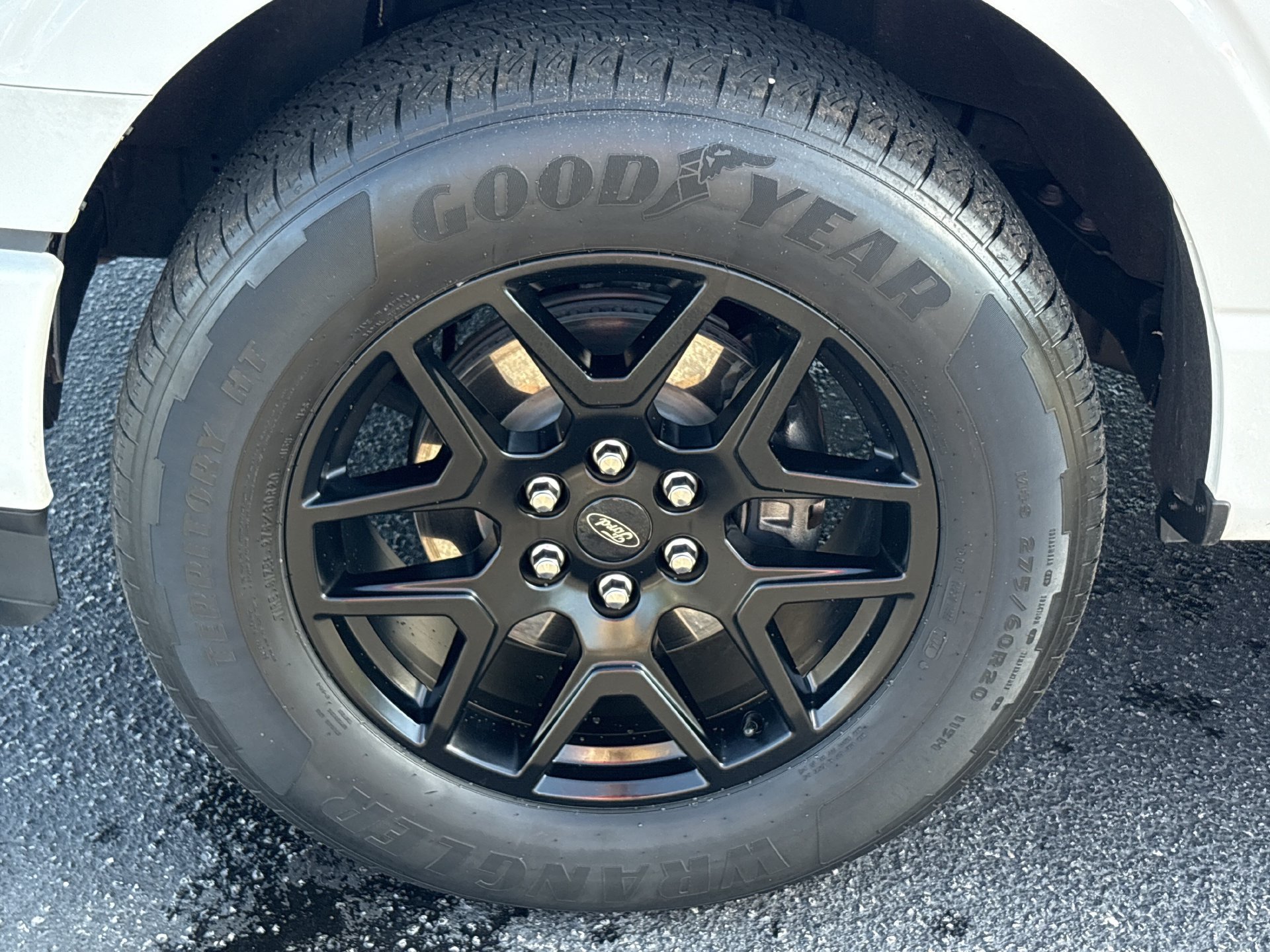 Used 2024 Ford F150 STX w/ STX Black Appearance Package RWD image 28