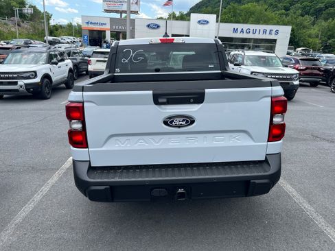New 2026 Ford Maverick Lariat w/ 4K Tow Package AWD/4WD image 5