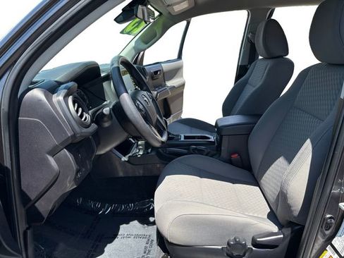 Used 2023 Toyota Tacoma SR AWD/4WD image 9