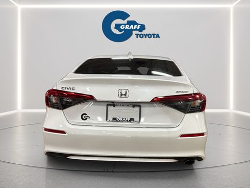 Used 2022 Honda Civic Sport image 9