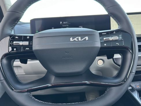 New 2026 Kia Sorento EX AWD/4WD image 18