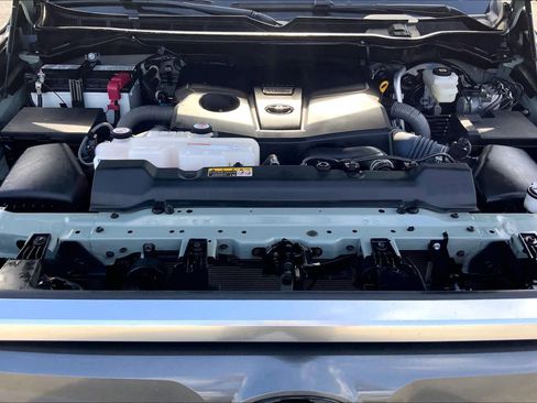 Used 2024 Toyota Tundra Limited w/ Power Package image 31