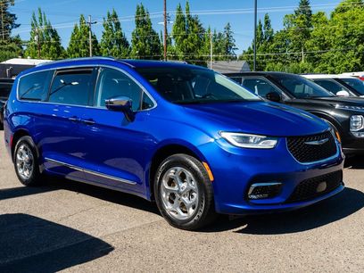 Used 2021 Chrysler Pacifica Limited