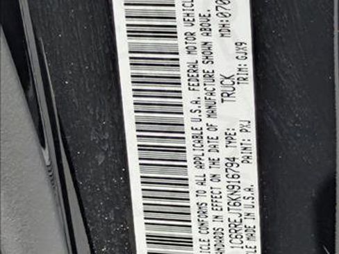 Used 2019 RAM 1500 Laramie RWD image 24