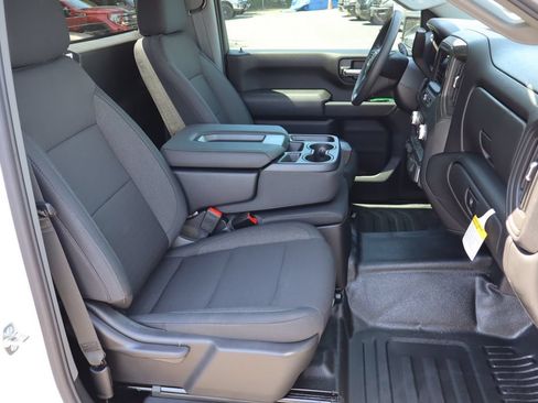 New 2026 GMC Sierra 2500 Pro AWD/4WD image 18