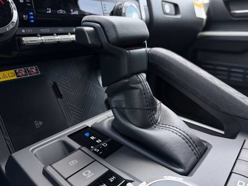 New 2026 Toyota Tacoma 4x4 Double Cab image 18