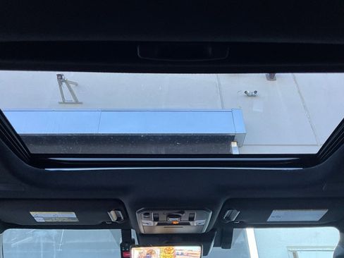 New 2025 Toyota 4Runner 4WD image 22