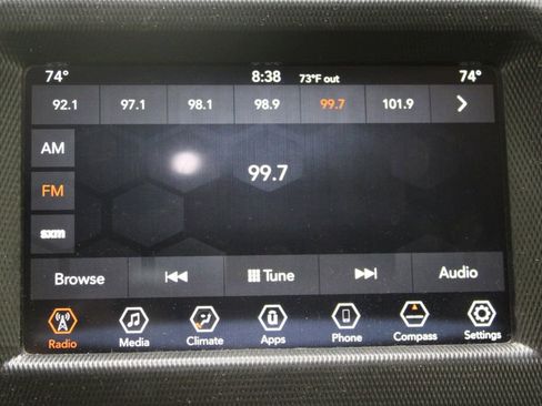Used 2018 Jeep Wrangler Unlimited Rubicon w/ Steel Bumper Group AWD/4WD image 35