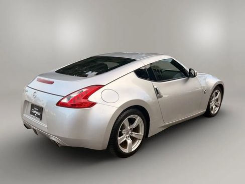 Used 2012 Nissan 370Z Coupe RWD image 15