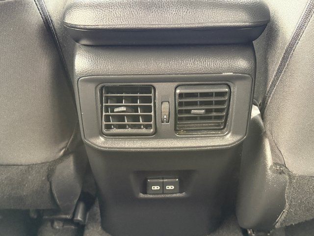 Used 2024 Toyota RAV4 XLE FWD image 18