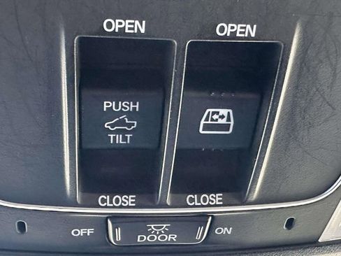 Certified 2023 Honda Ridgeline Black Edition image 28