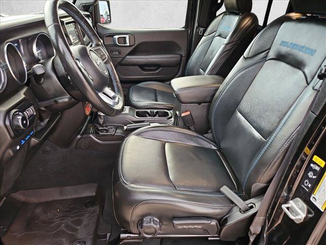 Used 2022 Jeep Wrangler Unlimited Rubicon 4xe w/ Cold Weather Group AWD/4WD image 16