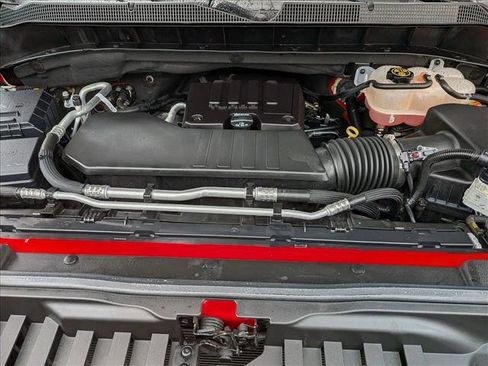 Used 2023 Chevrolet Silverado 1500 LT image 24
