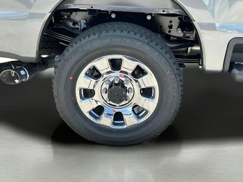 New 2025 Ford F350 Lariat w/ Lariat Ultimate Package AWD/4WD image 9