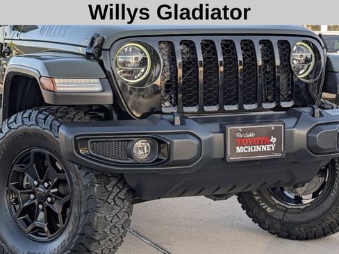 Used 2021 Jeep Gladiator Sport AWD/4WD image 3