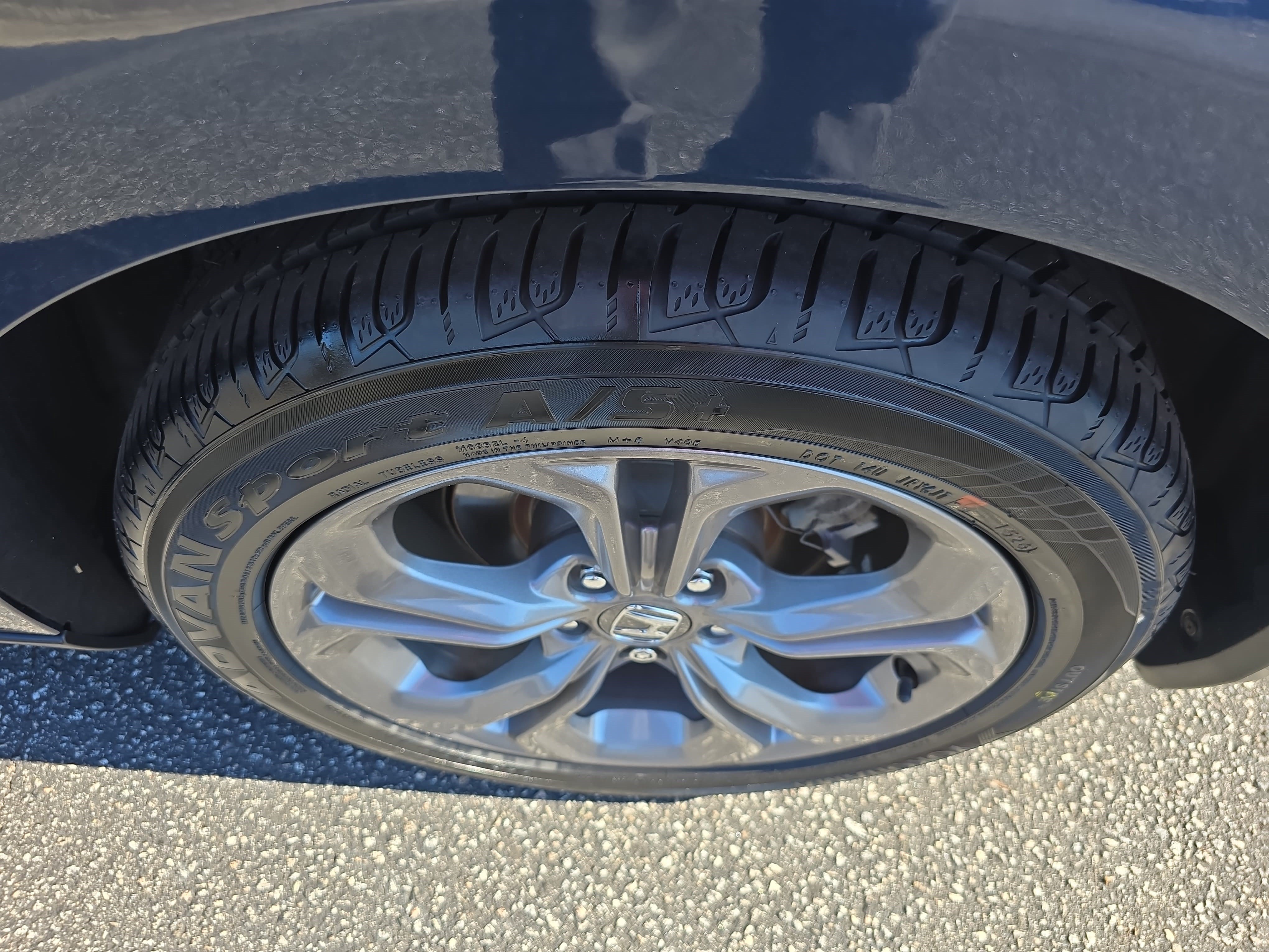 Certified 2024 Honda Accord EX image 32