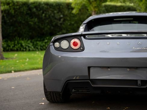 Used 2011 Tesla Roadster Sport image 70