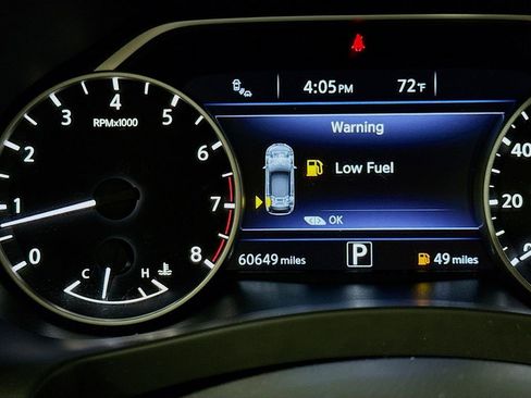 Used 2018 Nissan Murano Platinum FWD image 12