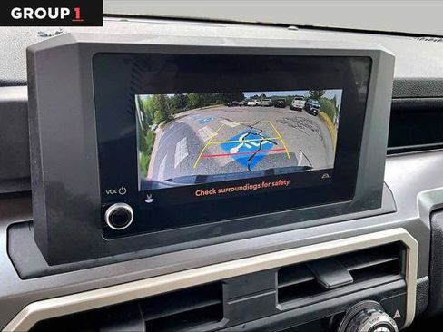 Certified 2024 Toyota Tacoma SR5 AWD/4WD image 29