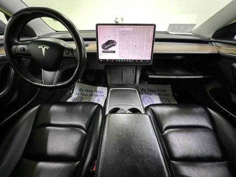 Used 2021 Tesla Model 3 Standard Range Plus RWD image 16