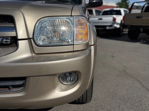 Used 2005 Toyota Sequoia SR5 RWD image 47