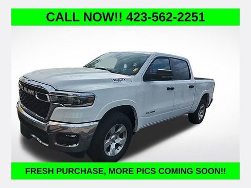 Used 2025 RAM 1500 Big Horn AWD/4WD image 1