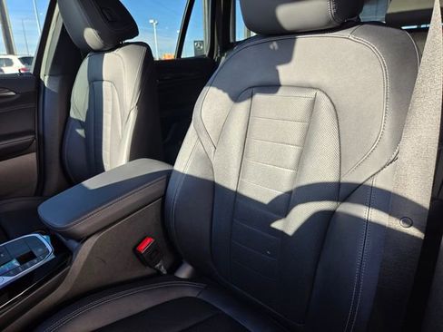 Used 2023 BMW X3 M40i image 15