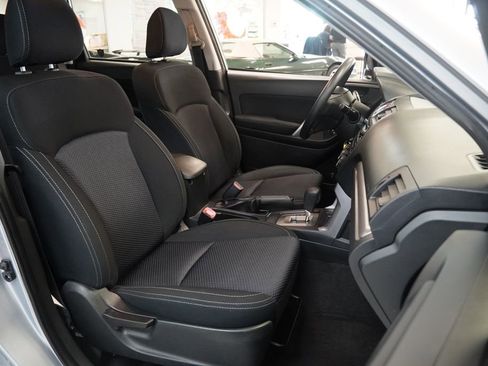 Used 2015 Subaru Forester 2.5i w/ Alloy Wheel Package AWD/4WD image 33