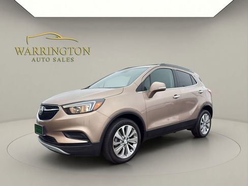 Used 2019 Buick Encore Preferred image 3