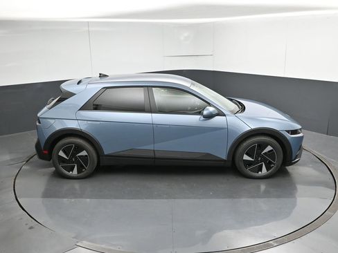 New 2026 Hyundai Ioniq 5 SE RWD image 22