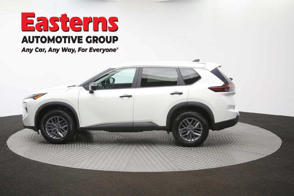 Used 2024 Nissan Rogue S AWD/4WD image 58