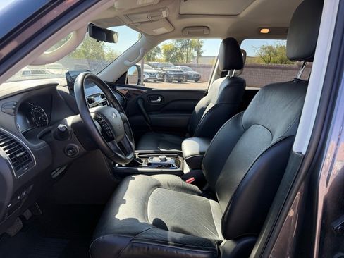 Used 2024 INFINITI QX80 Luxe image 14
