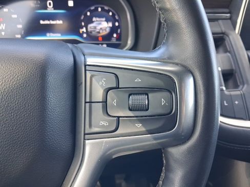 Used 2023 Chevrolet Suburban Z71 w/ Luxury Package image 35