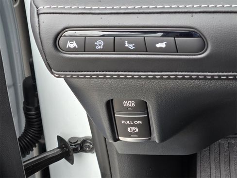 Used 2026 INFINITI QX80 Autograph w/ Premium Cargo Package image 23