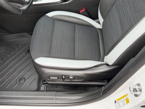 Used 2024 Buick Envista Preferred w/ Convenience I Package image 15