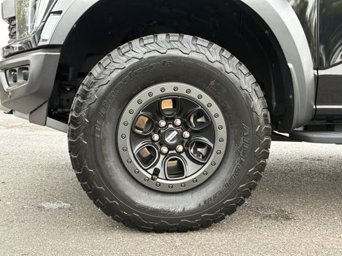 Certified 2023 Ford F150 Raptor w/ Raptor Carbon Fiber Package AWD/4WD image 26