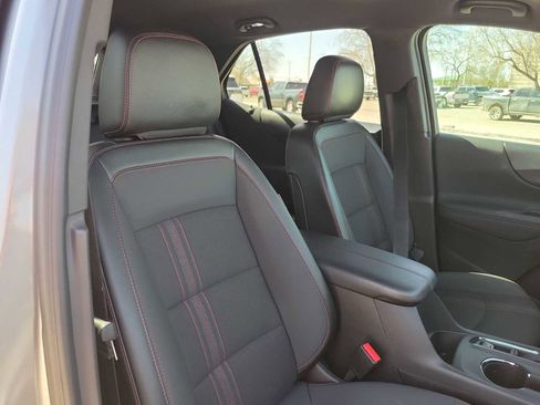 Used 2024 Chevrolet Equinox RS image 10
