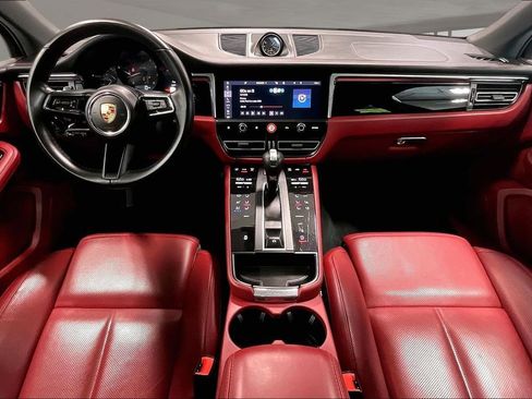 Used 2023 Porsche Macan AWD/4WD image 7