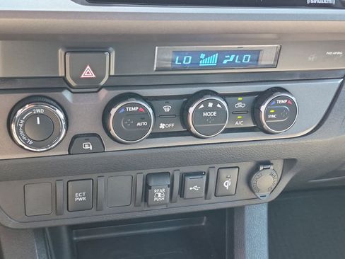 Used 2023 Toyota Tacoma TRD Off-Road AWD/4WD image 26