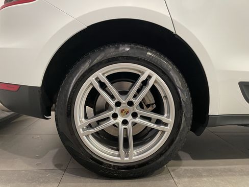 Used 2016 Porsche Macan S AWD/4WD image 9