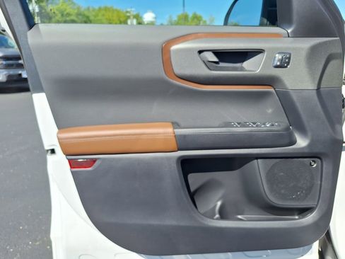 New 2025 Ford Bronco Sport Outer Banks w/ Outer Banks Tech Package+ image 2