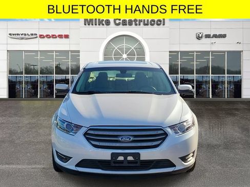 Used 2017 Ford Taurus SEL w/ Equipment Group 201A FWD image 2